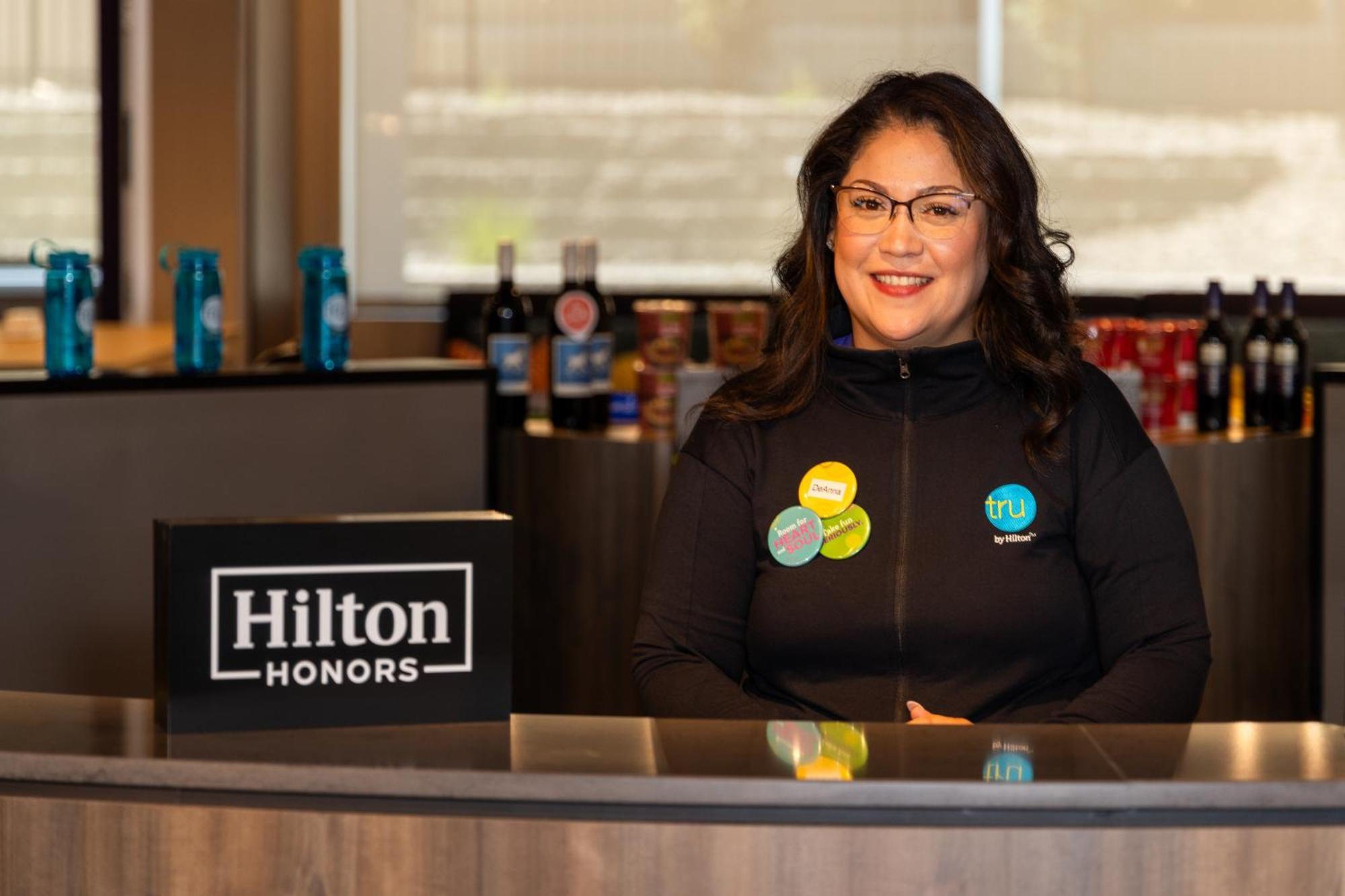 Отель Tru By Hilton Yakima Airport Экстерьер фото